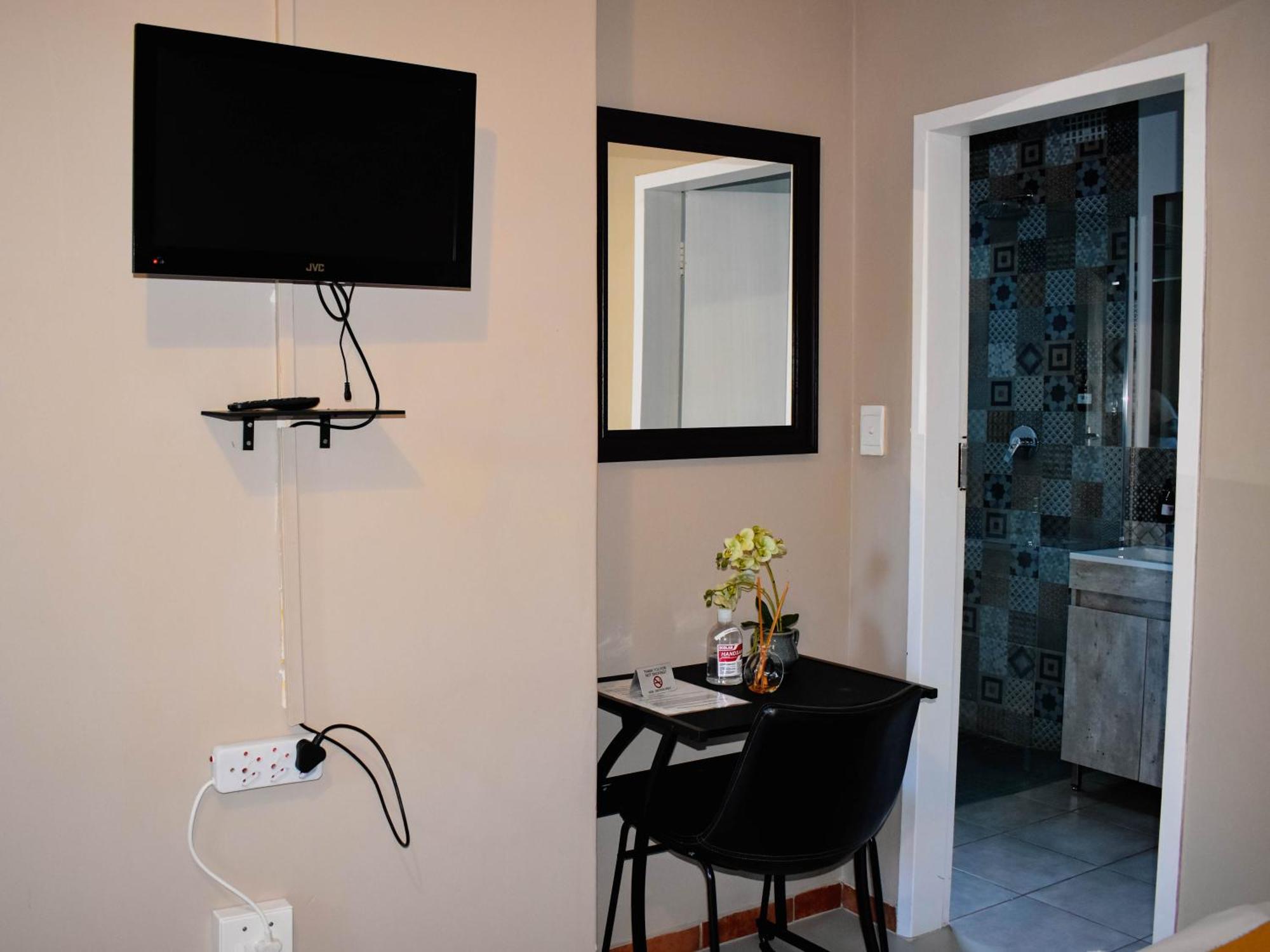Serene Guest Manor 3*