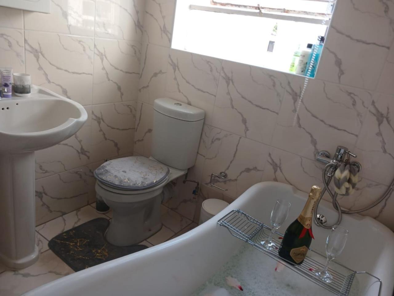 Sbukosezwe Nhà khách Johannesburg