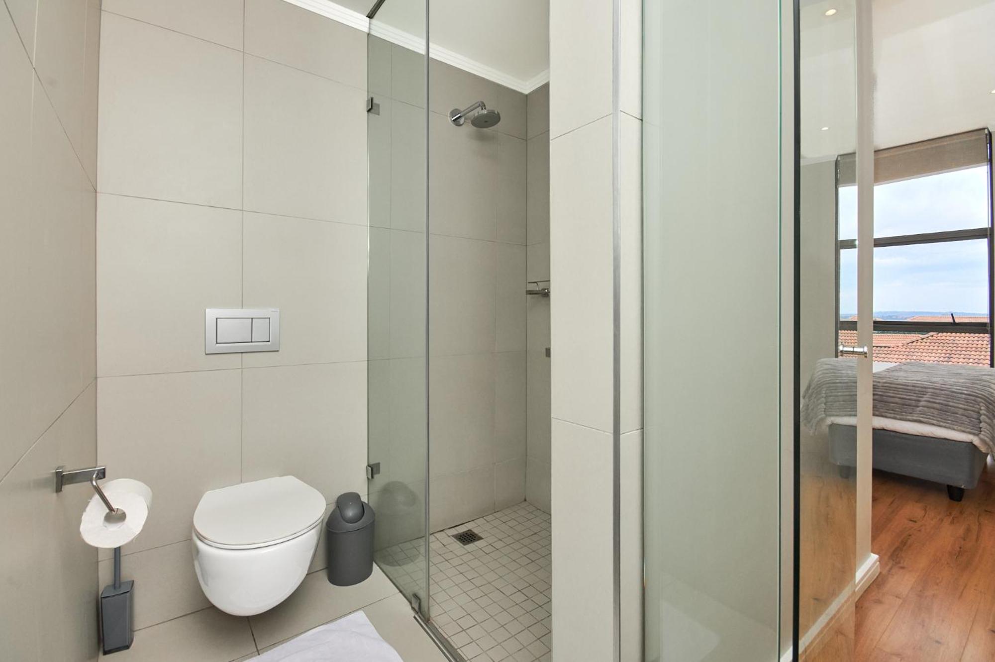 Modern Luxury Furnished In Sandton