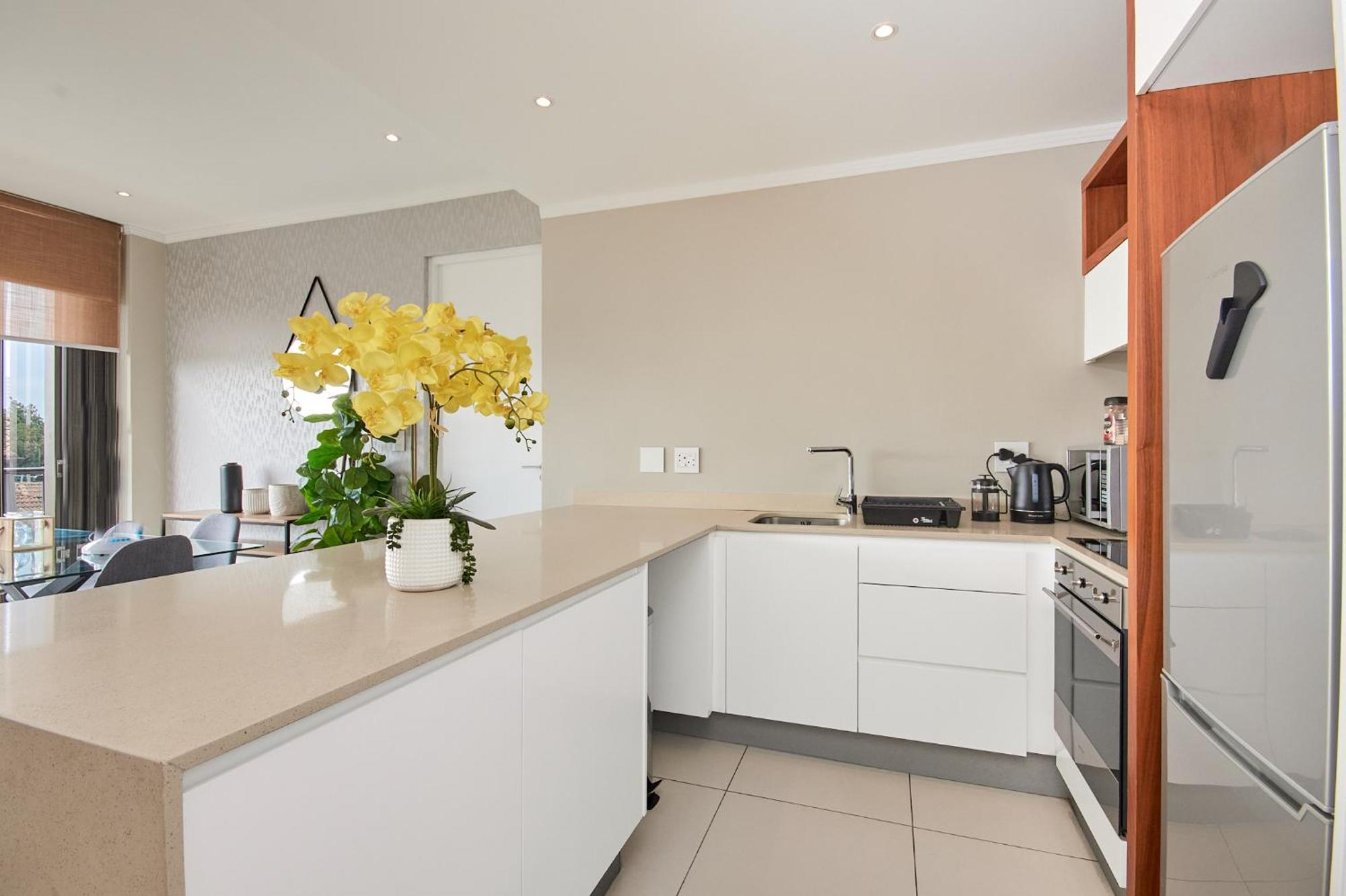 Modern Luxury Furnished In Sandton