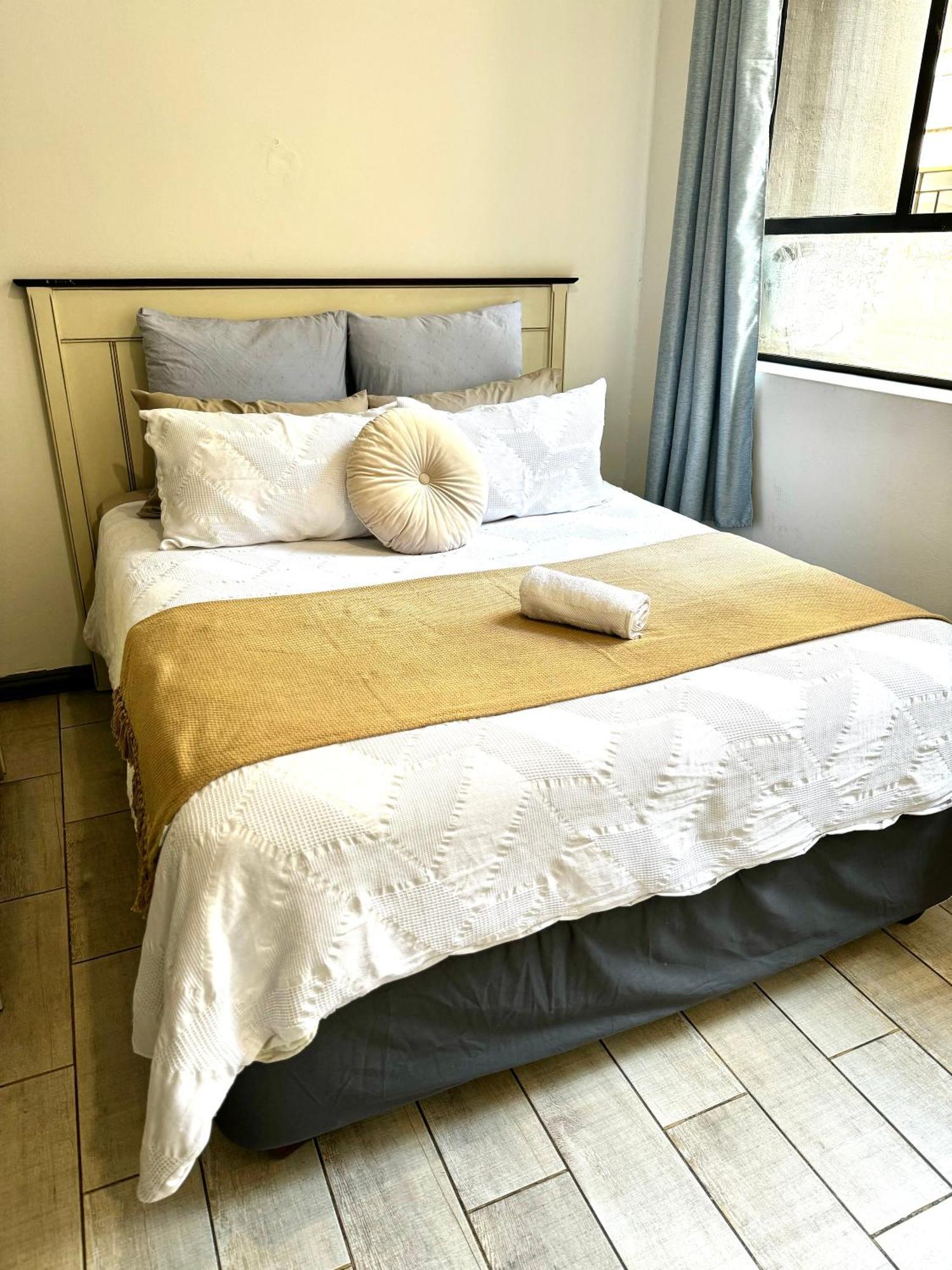 Tranquil Living On Maboneng *