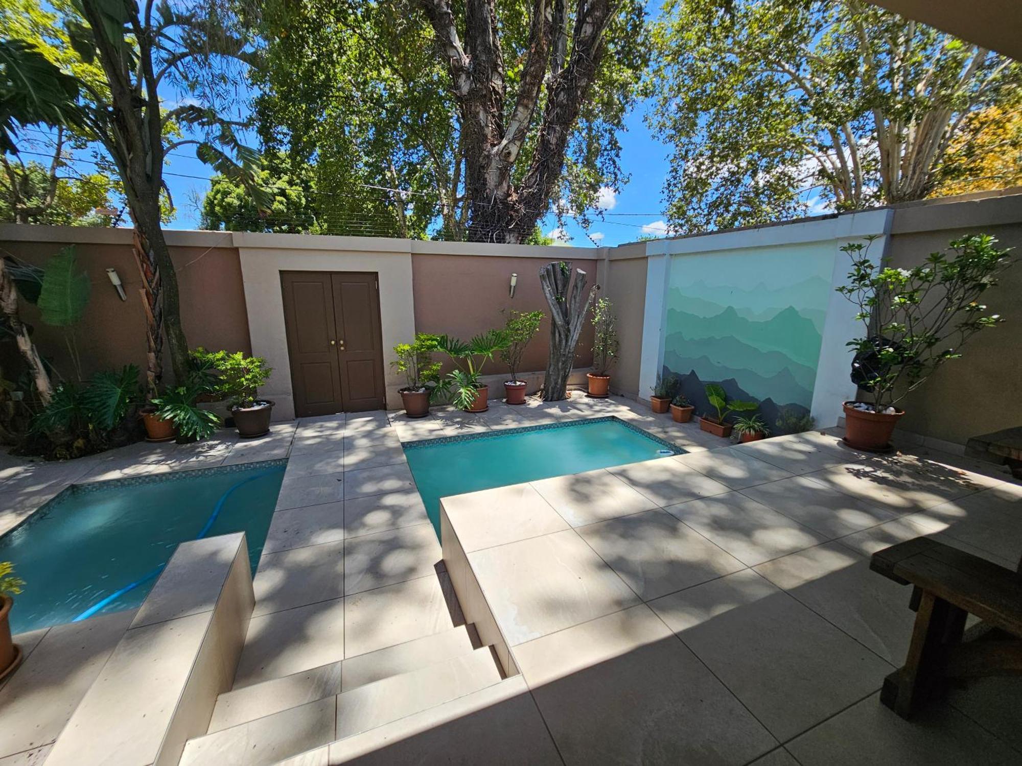 Chez Paul Luxury House With Pool & Solar * Johannesburg