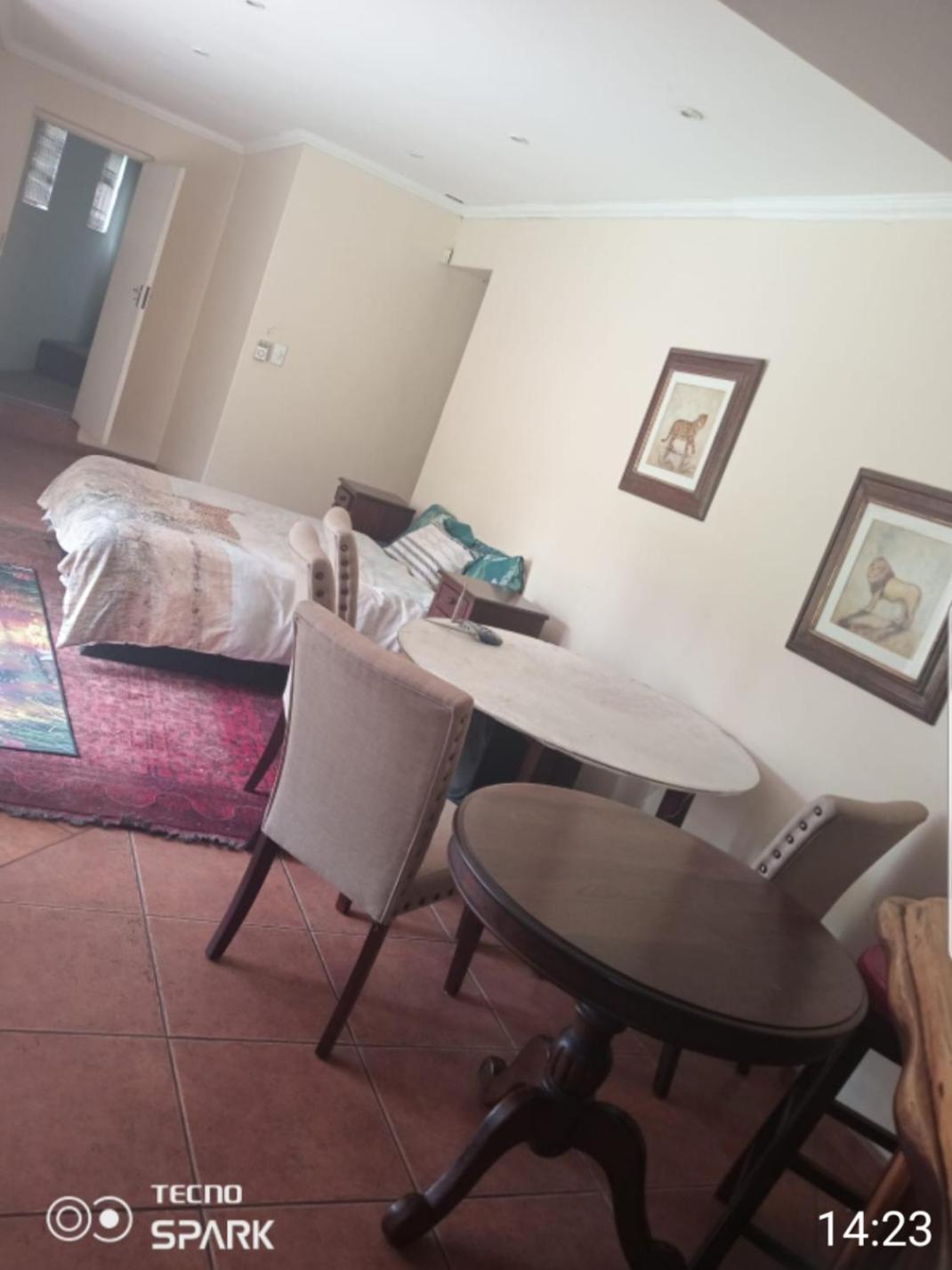 50 Arklow Homestay Johannesburg