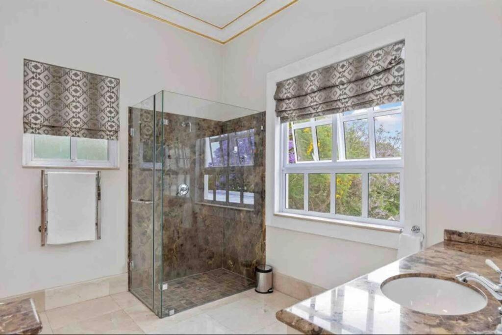 The White House In Sandton Holiday home Johannesburg