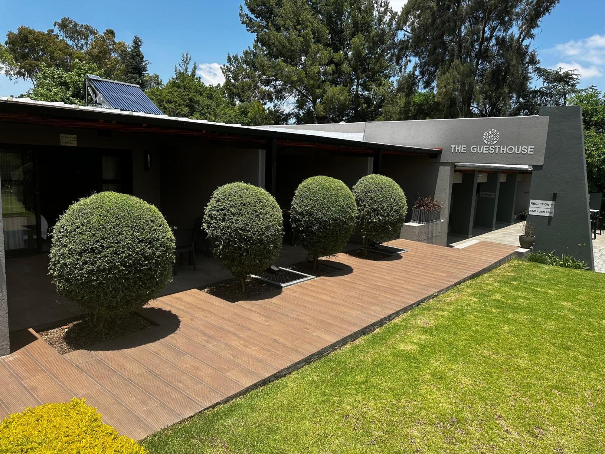 The 6 On Vrede *