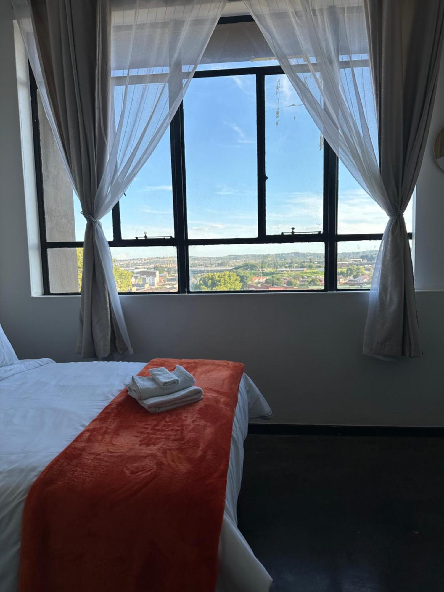 521 Cityview Poised Paleis *