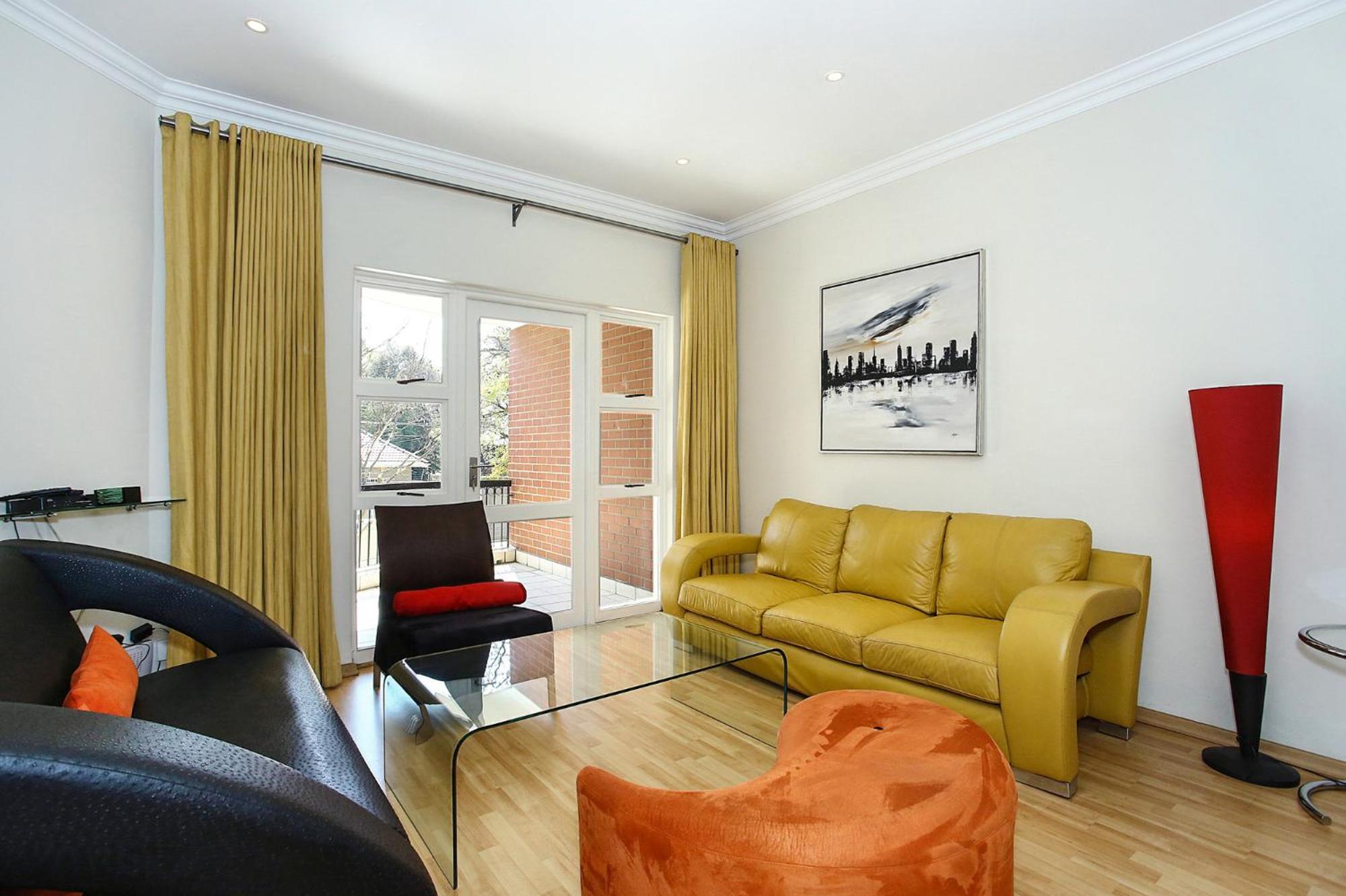 The Melrose Kernick Avenue Apartment