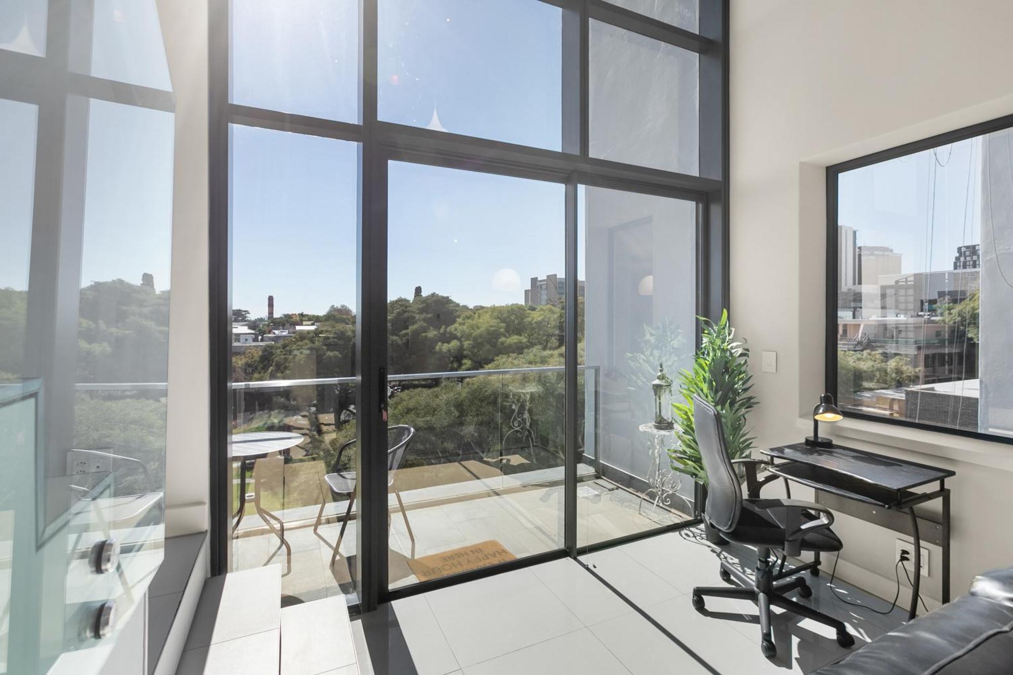 Apartment Park Central Loft In Rosebank *