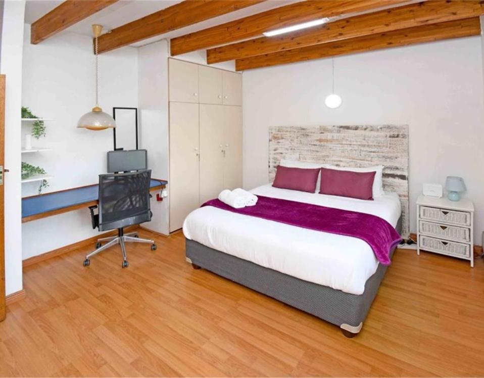 West Villa, Load Shedding Power Back-up System Holiday home Johannesburg
