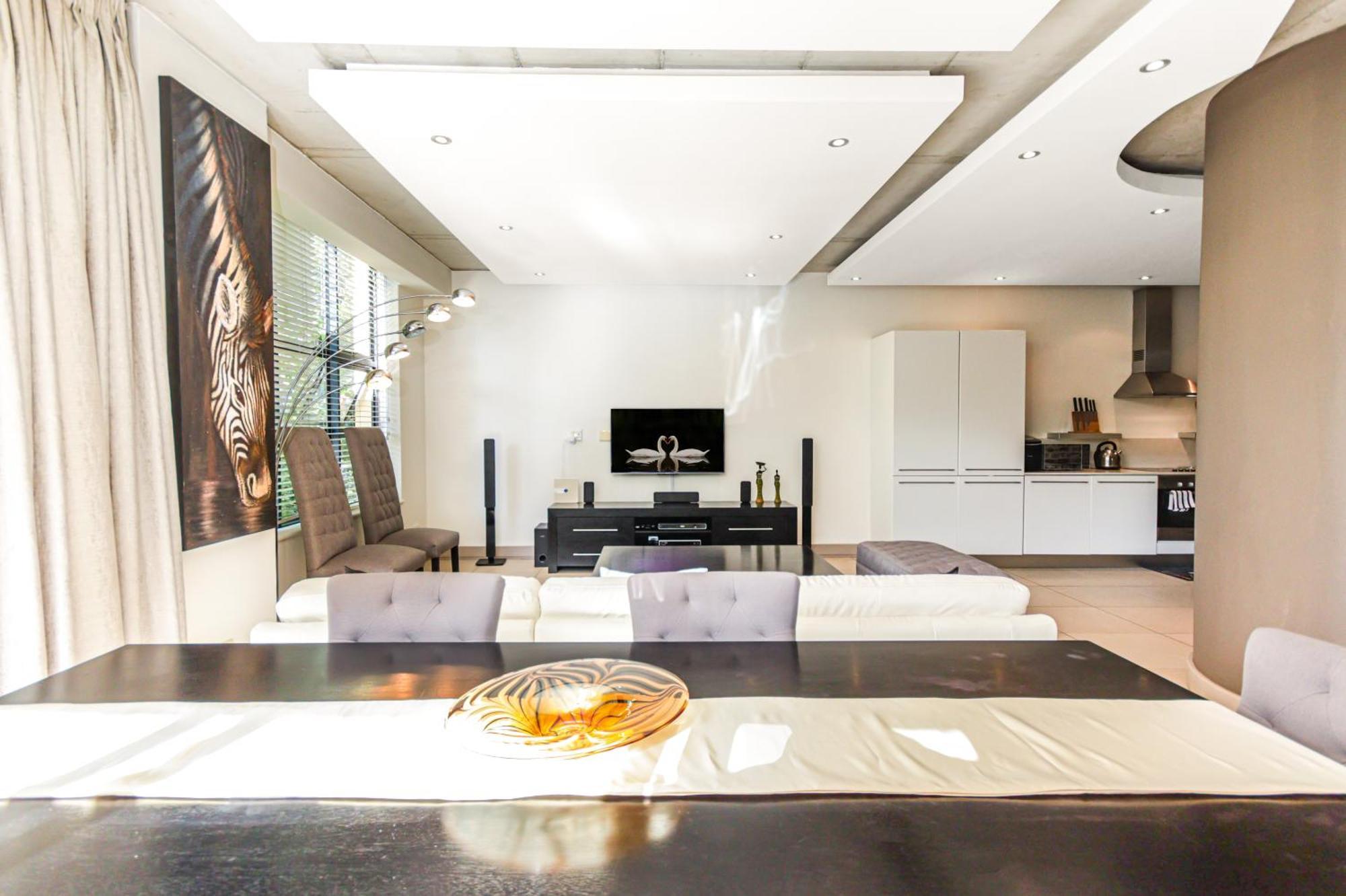 Old House Lane Melrose Boulevard Apartment *