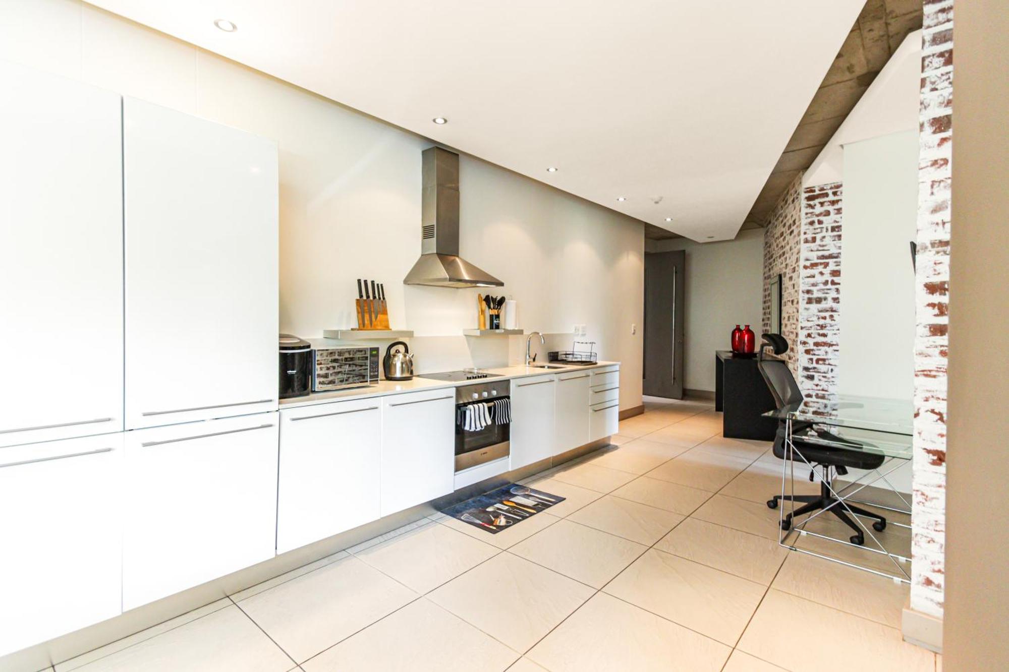 Old House Lane Melrose Boulevard Apartment *