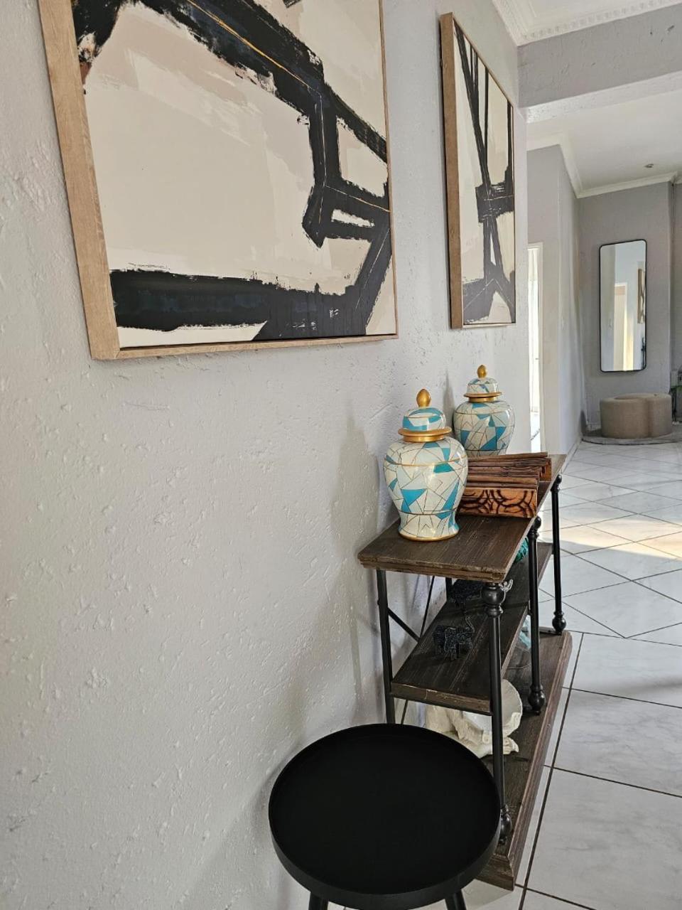 Apartment Lanina Self Catering Johannesburg