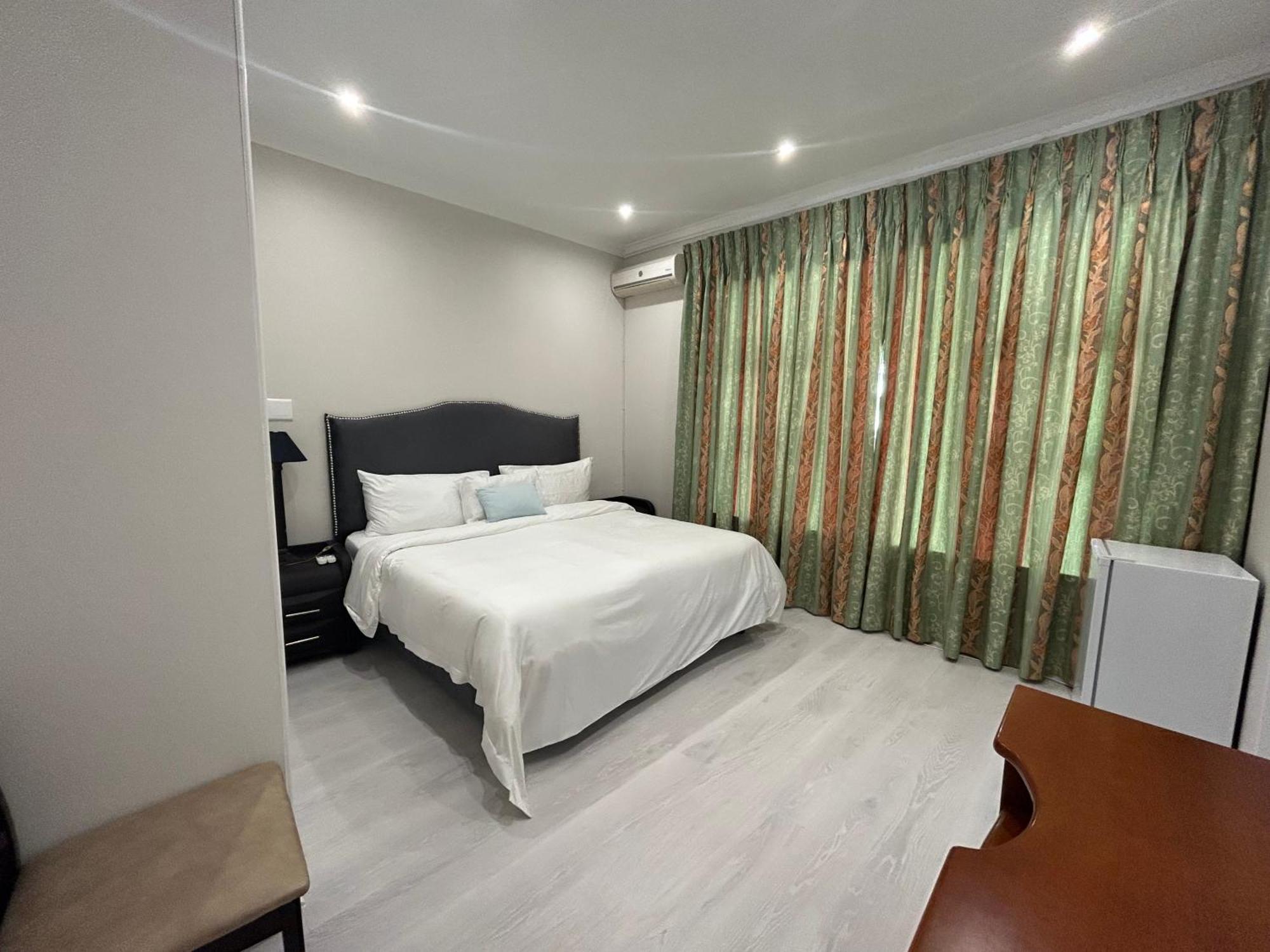Guest house Elegant Sandton *