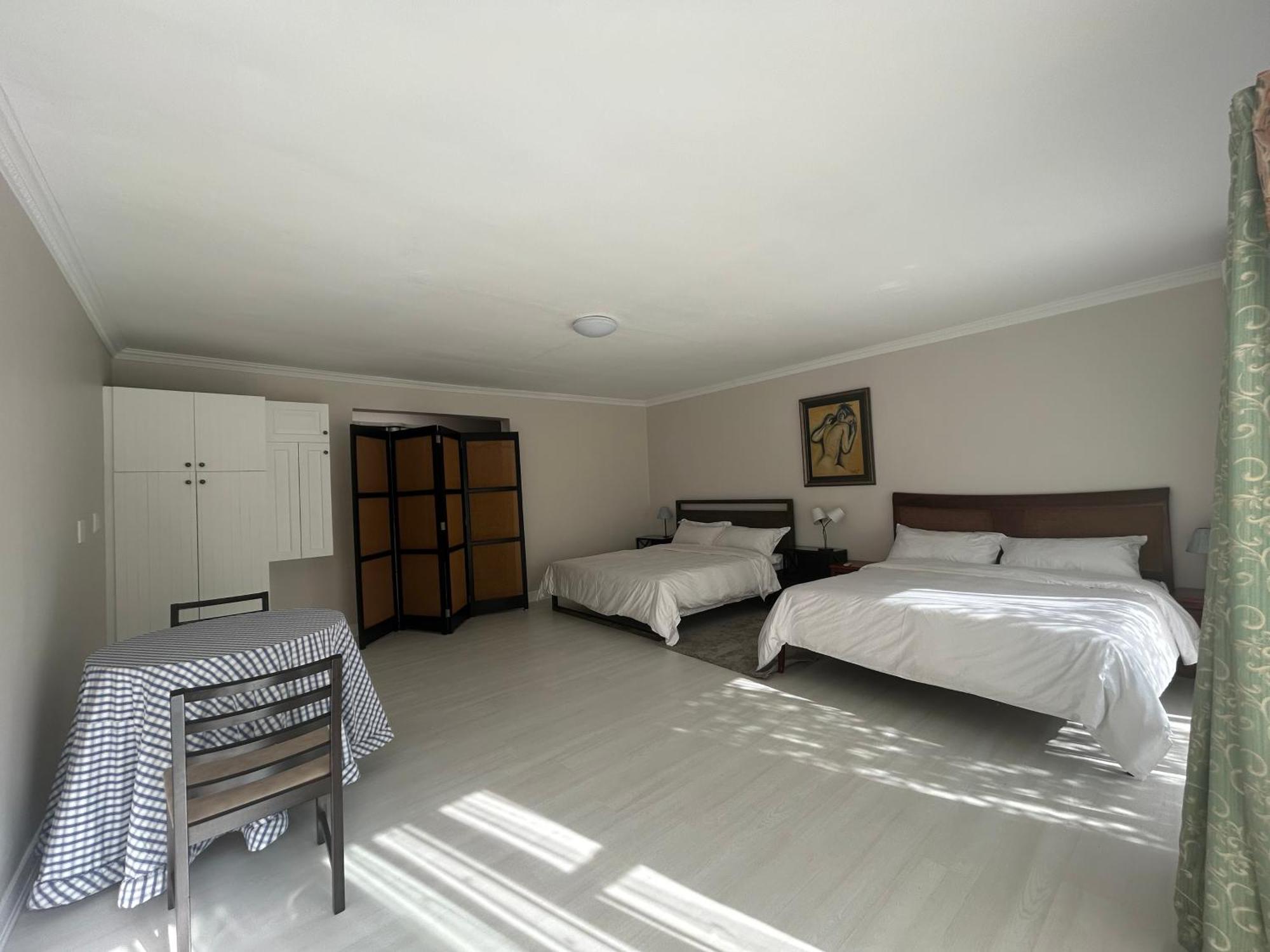Guest house Elegant Sandton *