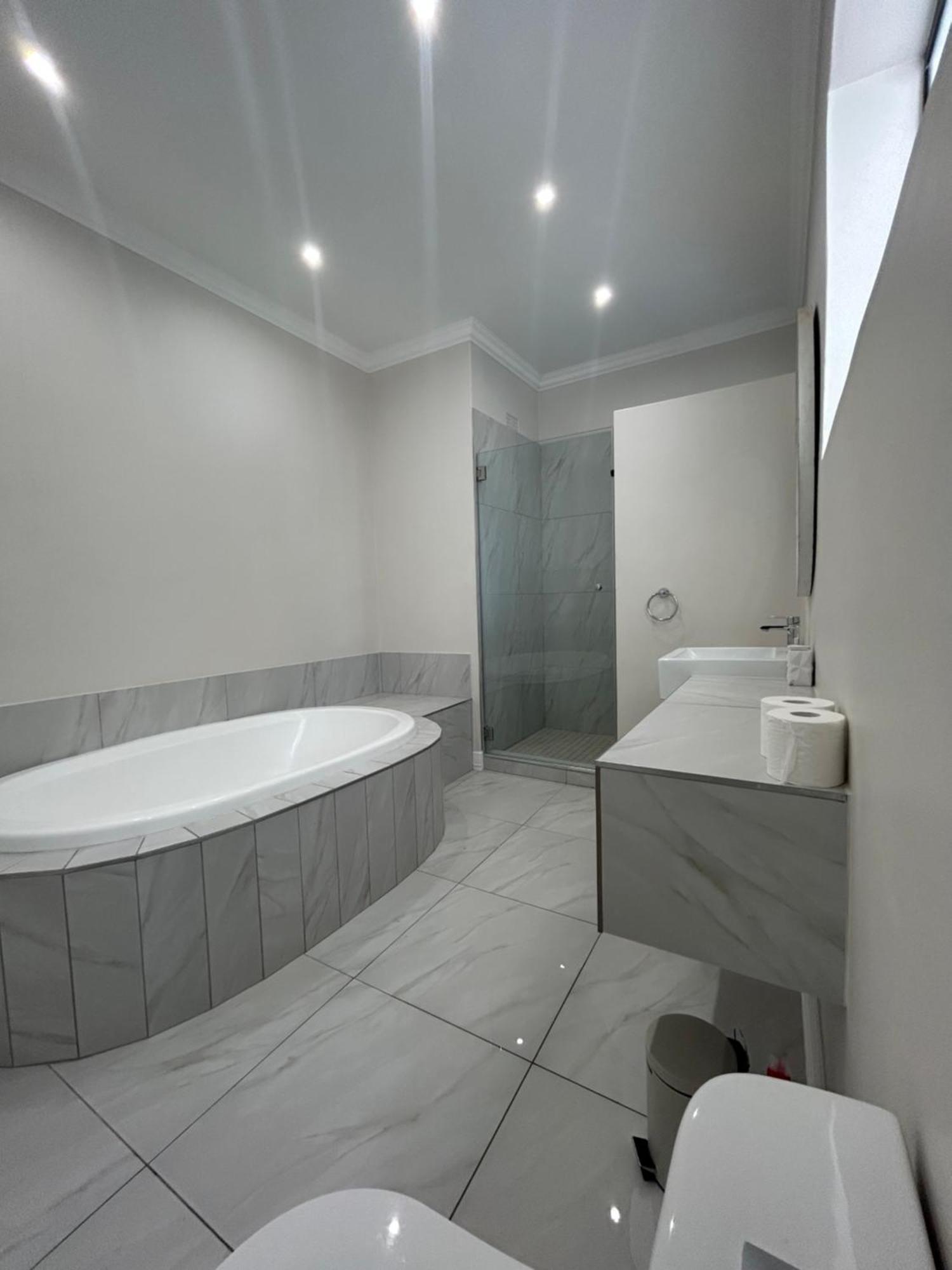 Guest house Elegant Sandton *
