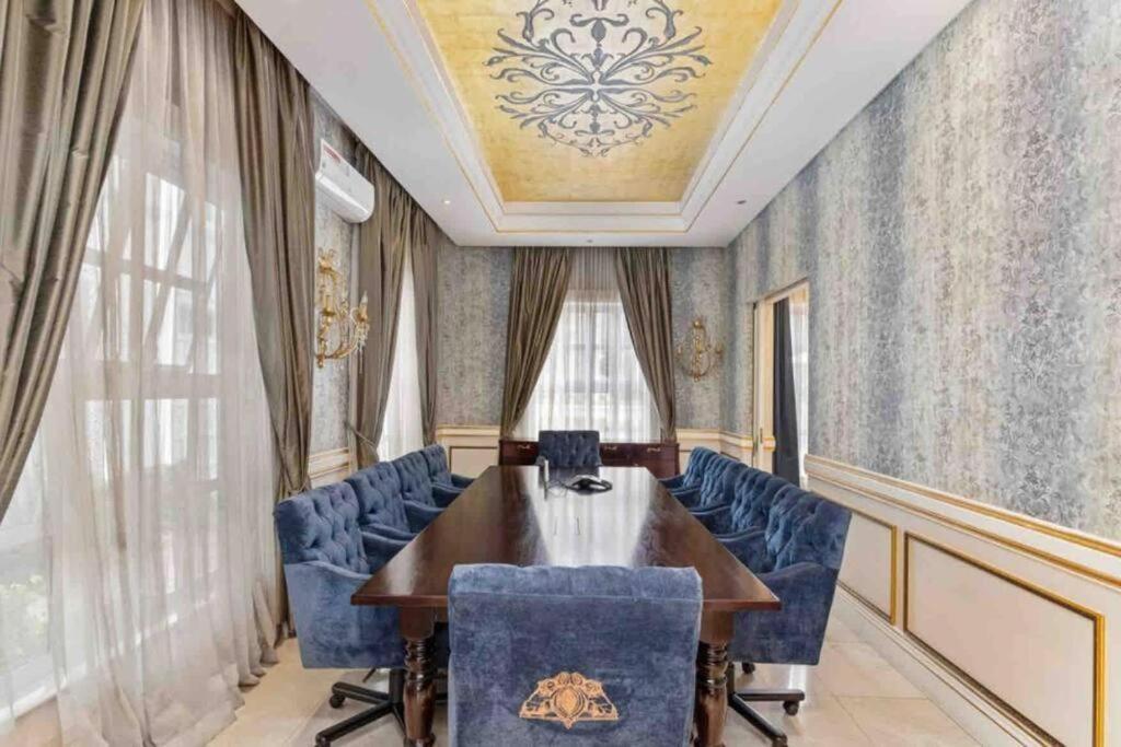 The White House In Sandton * Johannesburg