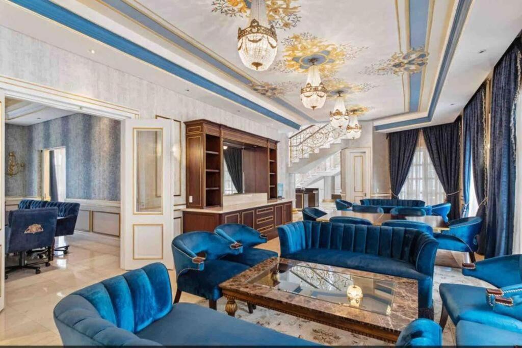 The White House In Sandton * Johannesburg