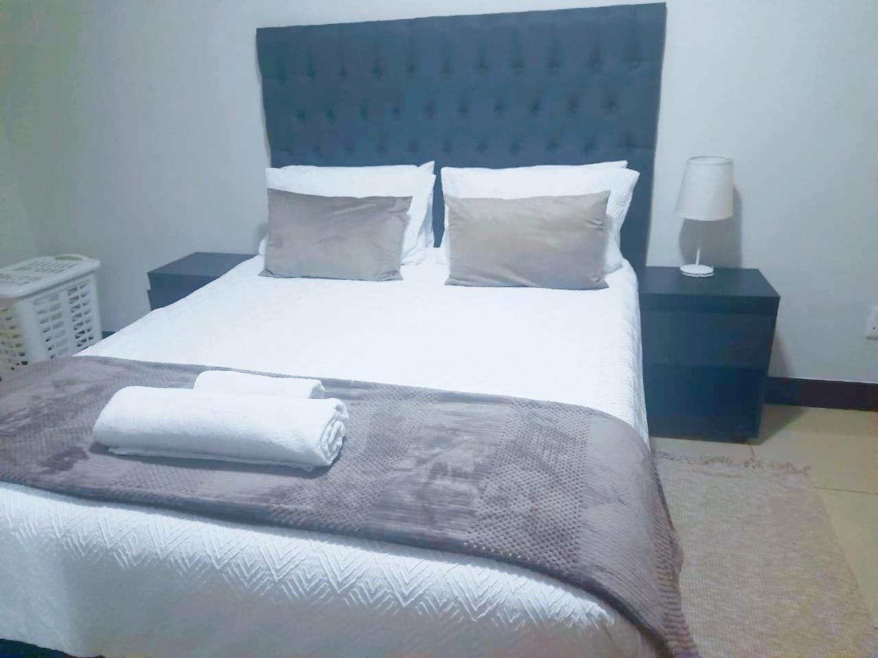 Cedar Fourways Sandton Apartment