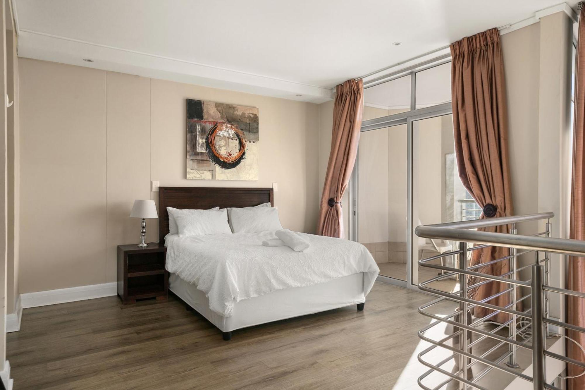 Hydro Park Residences In Sandton With Generator * Johannesburg