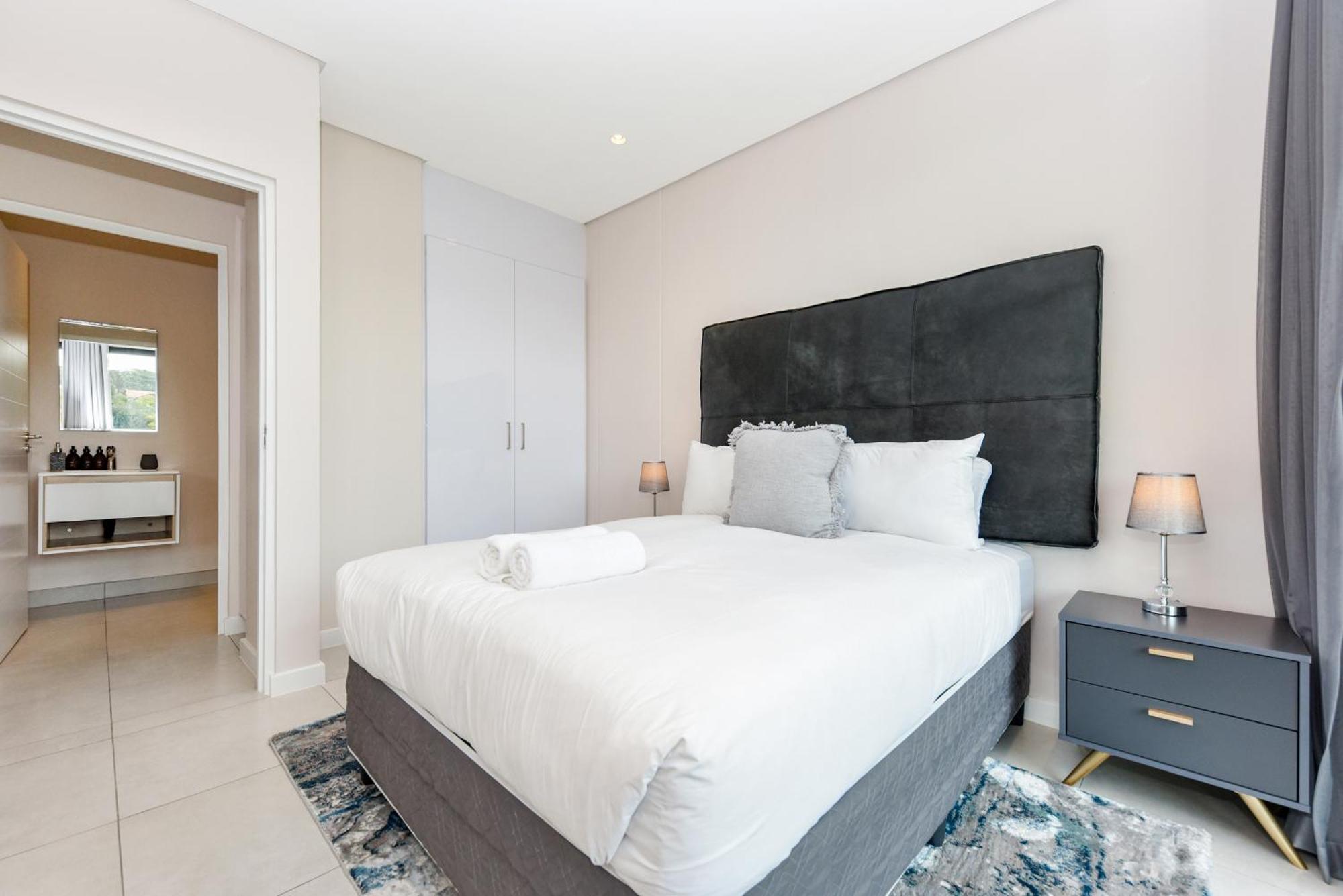 Sandton Gate Luxury Apartment Johannesburg