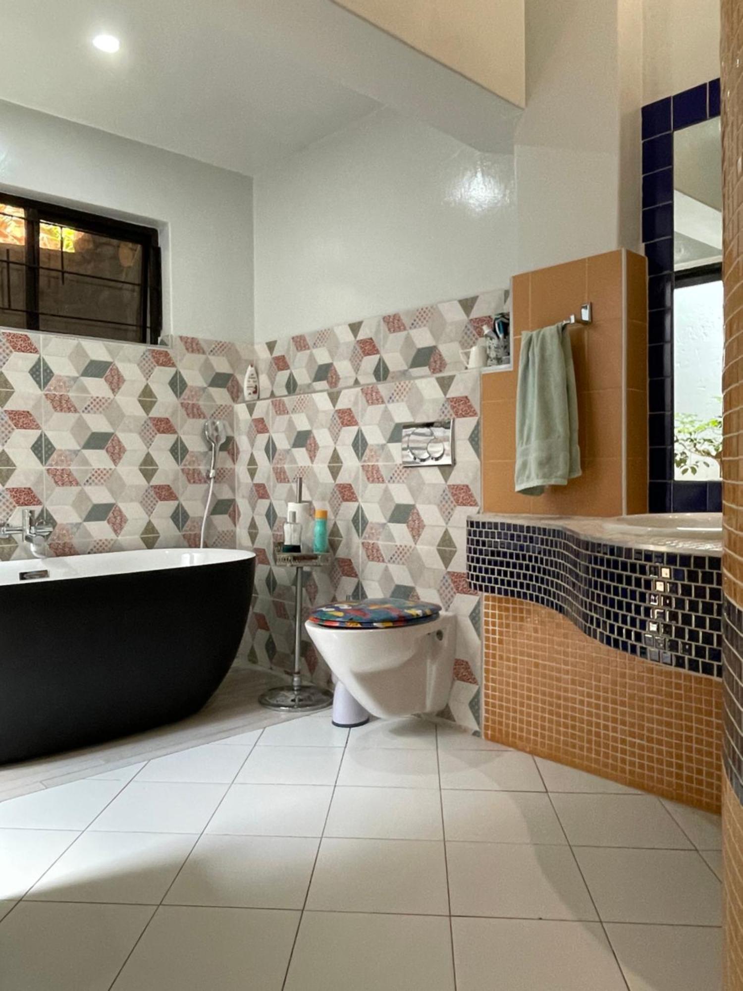 Oasis On Lily With Own Pool * Johannesburg