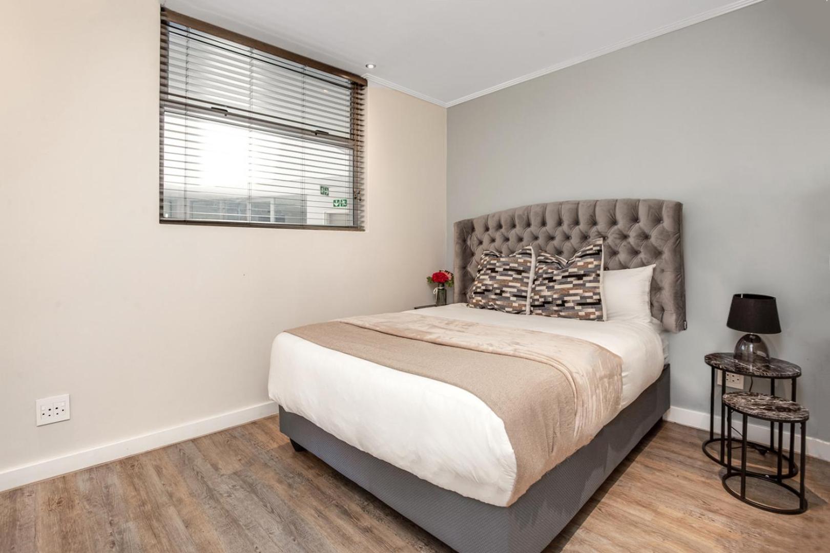 Apex Serviced Apartment