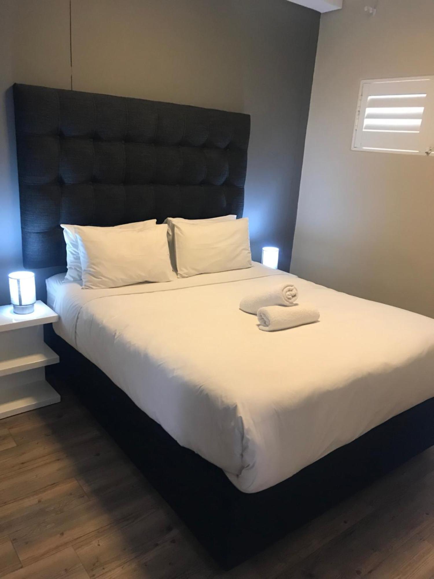 Easy - The Vantage Rosebank * Johannesburg