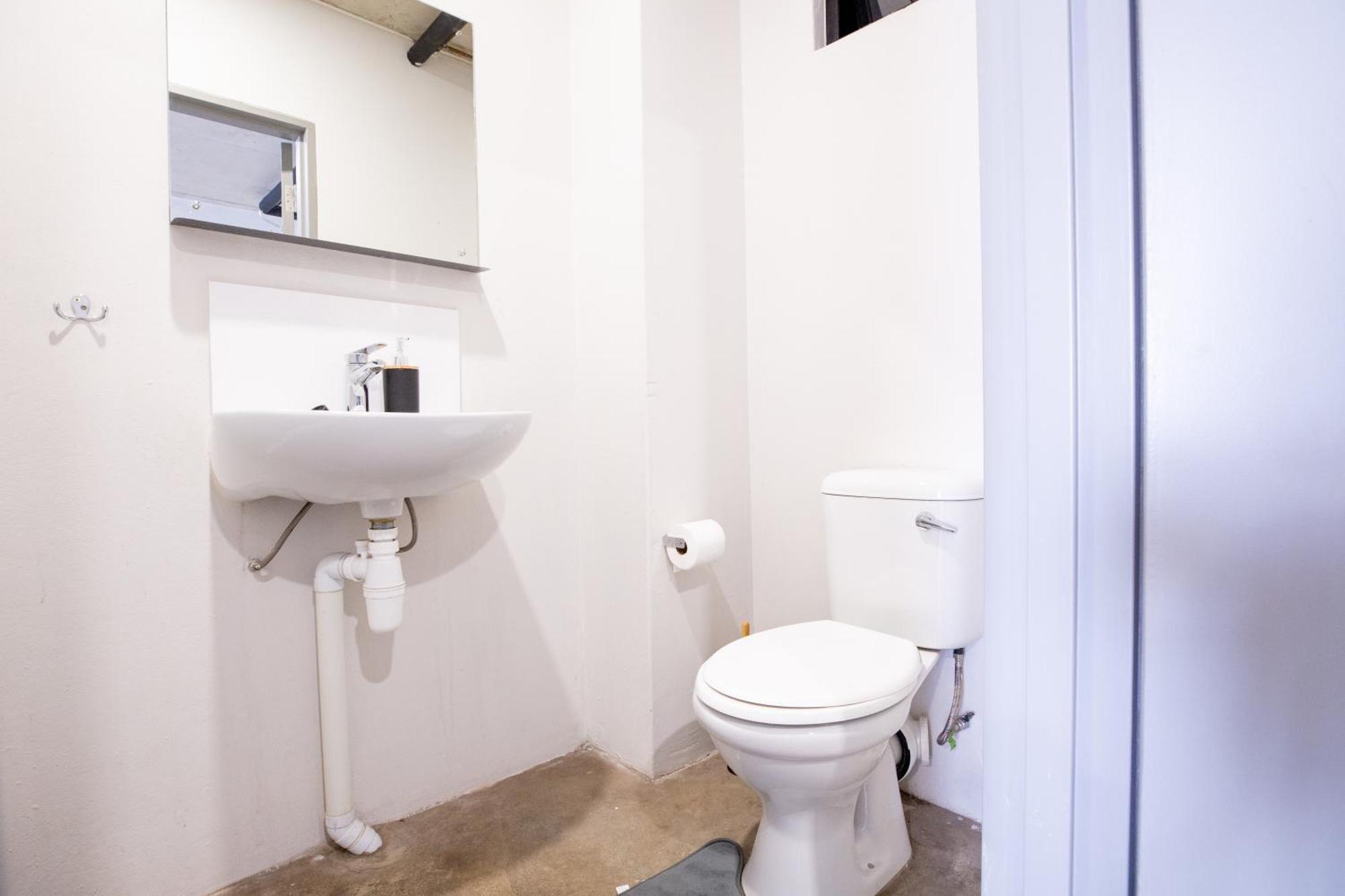 Apartment Maboneng Modern Style *