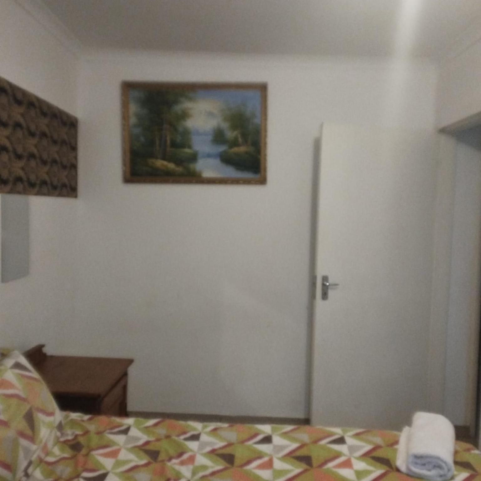 Apartment Unit F @ Friends Place *