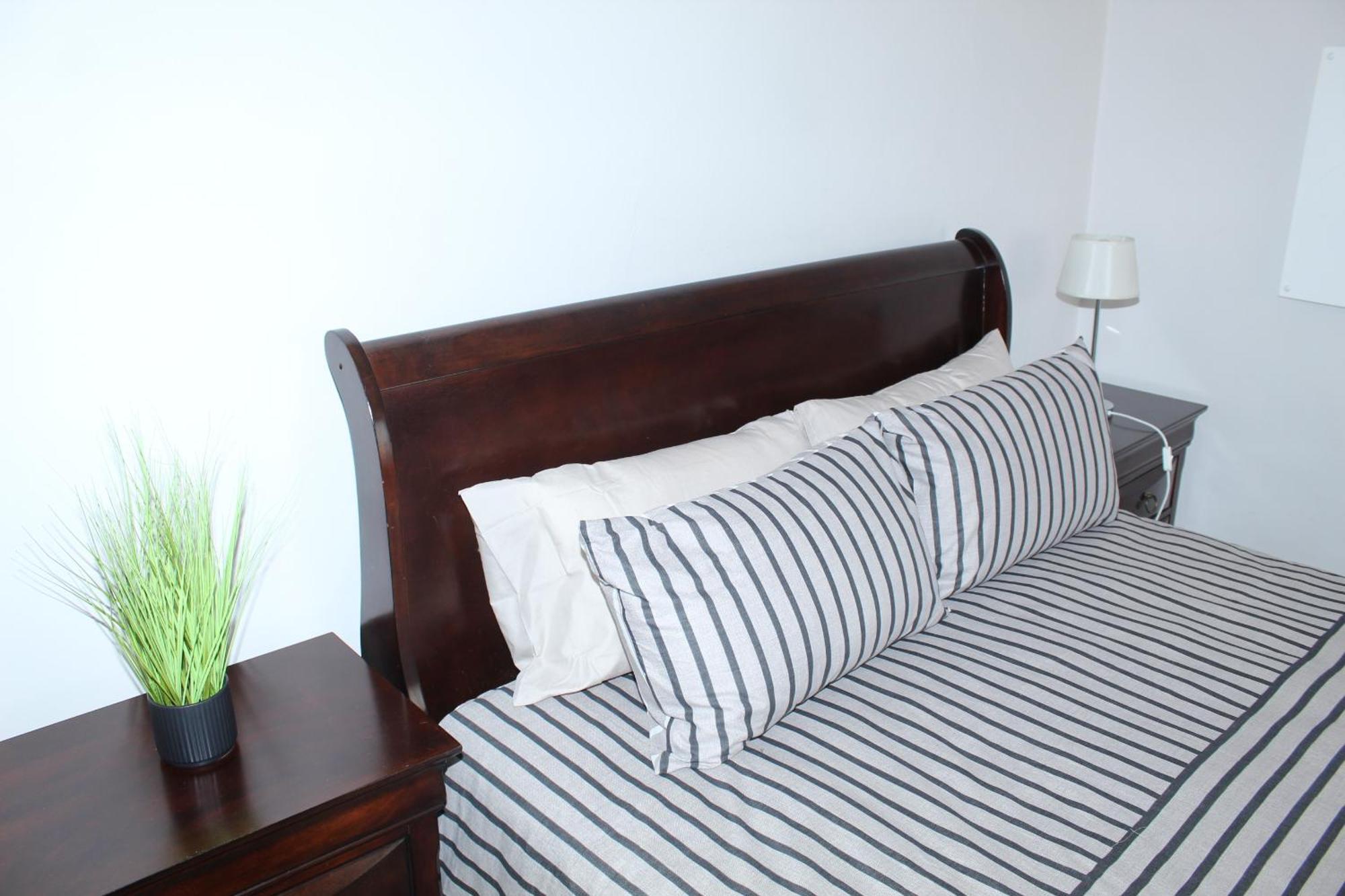Deluxe 4 Bedroom Greek Apartment Johannesburg