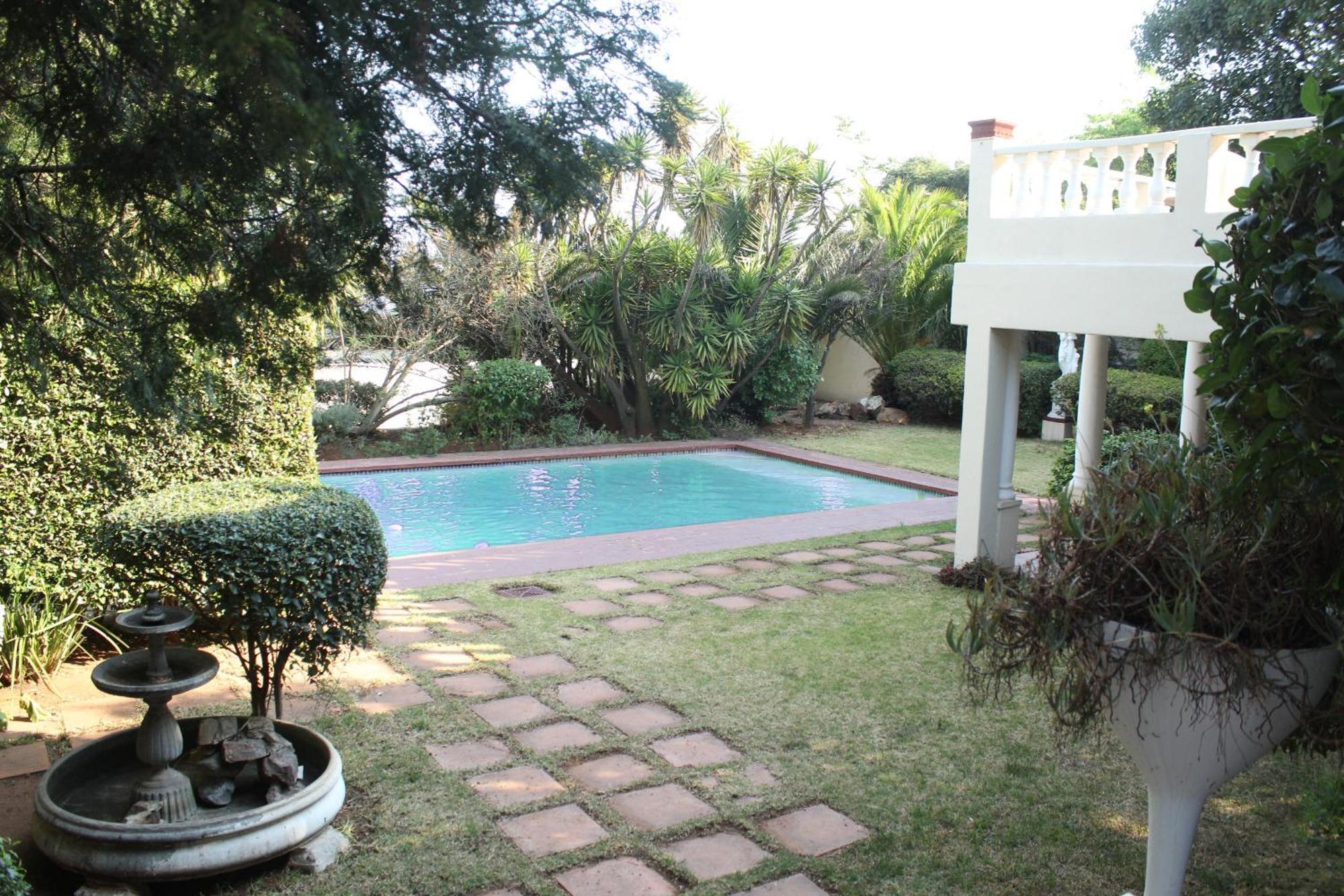 Deluxe 4 Bedroom Greek Johannesburg