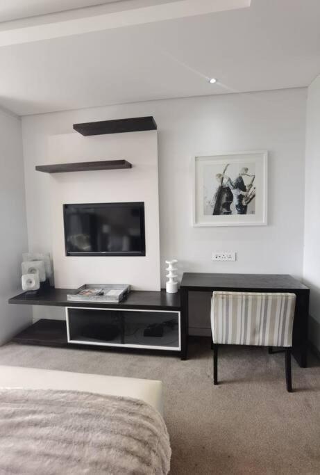 Apartamento Exec @ Sandtonskye Joanesburgo