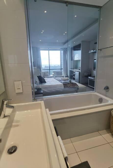 Exec @ Sandtonskye Apartamento *