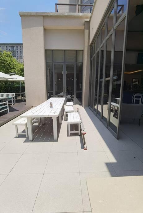 Apartamento Exec @ Sandtonskye Joanesburgo
