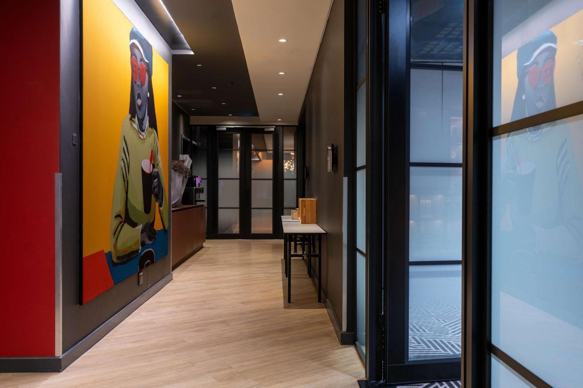 Radisson Red Rosebank Johannesburg