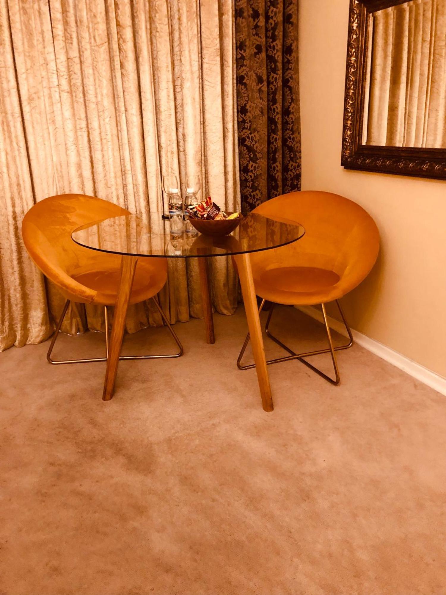 Guest house 27a On Angus 4*