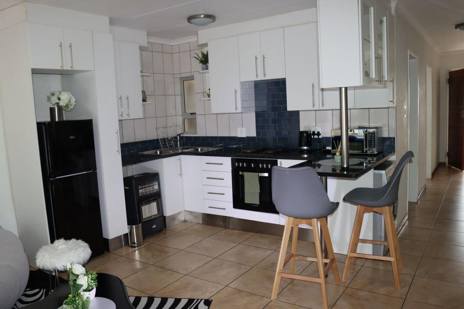 Apartment Feels Like Home, Sandton *