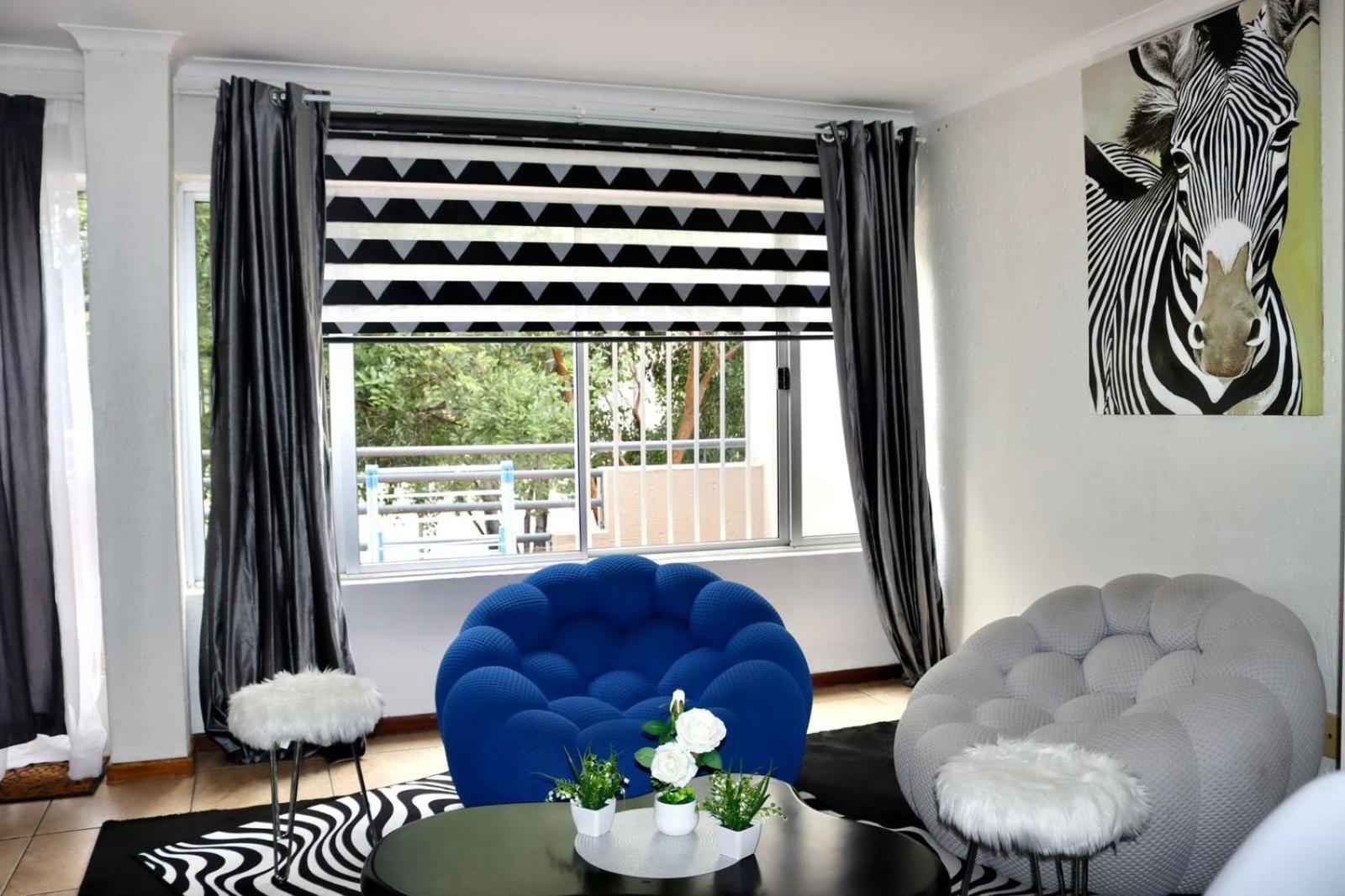 Feels Like Home, Sandton Apartment