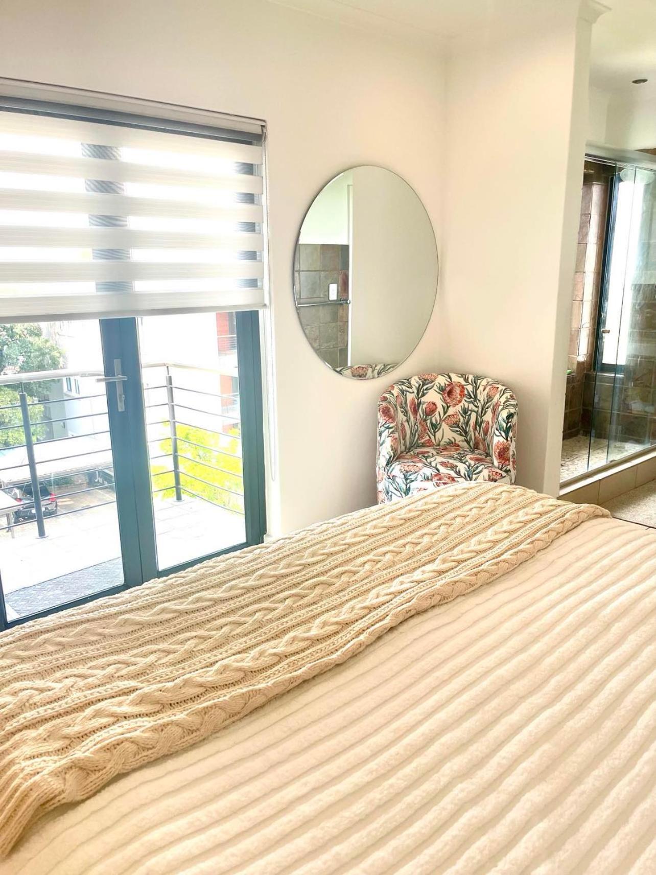 Krjsa Townhouse -bryanston Apartamento *