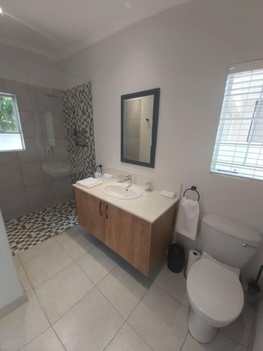 Fernpark Cottage, Fresh & Modern * Johannesburg