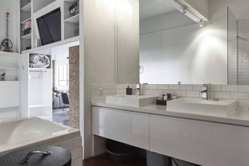 Maboneng Penthouse - Main Street Life