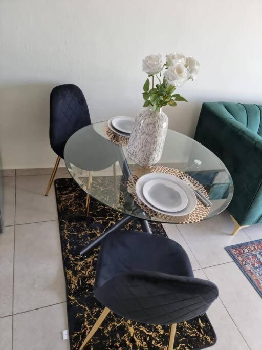Apartment Crestline2 At Emeraldskye Johannesburg