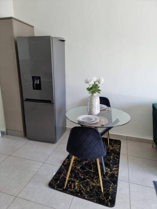 Apartment Crestline2 At Emeraldskye *