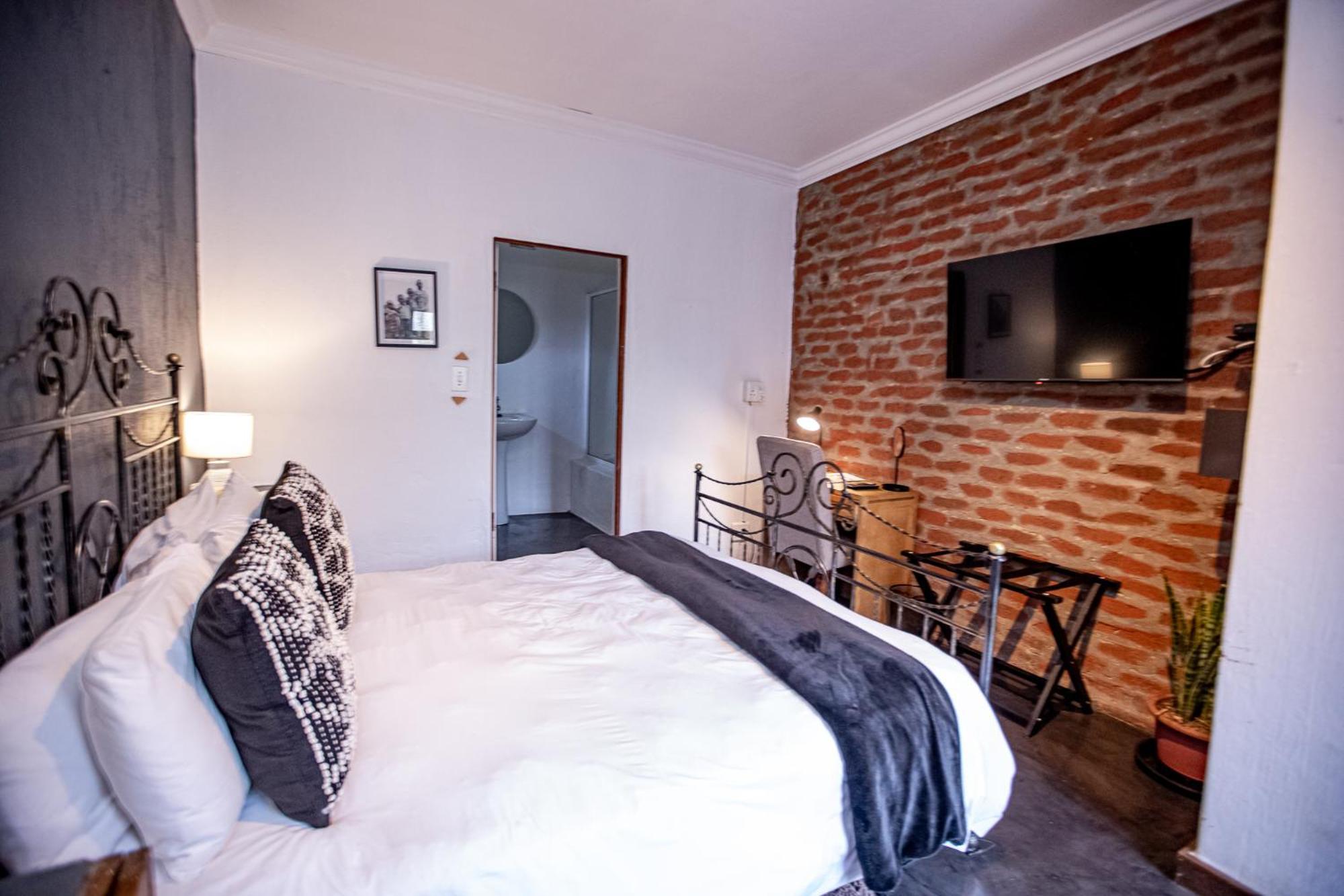 Guest house 84 On Fourth 4*