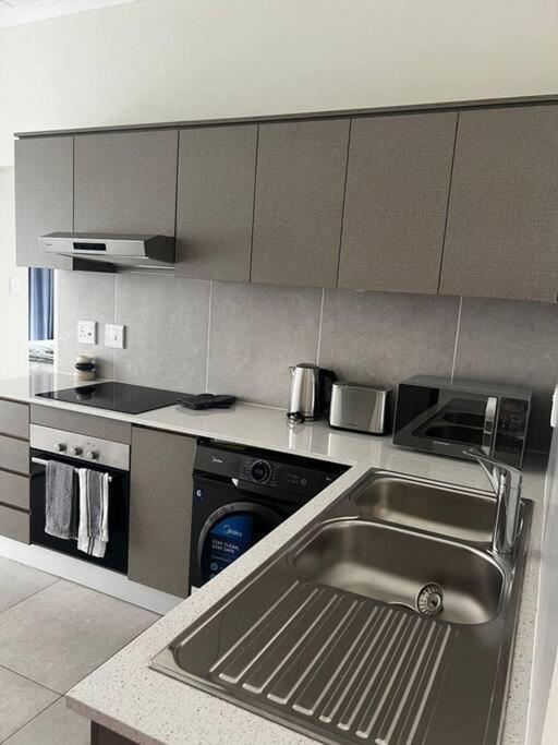 Crestline3 At Emeraldskye Apartamento Joanesburgo
