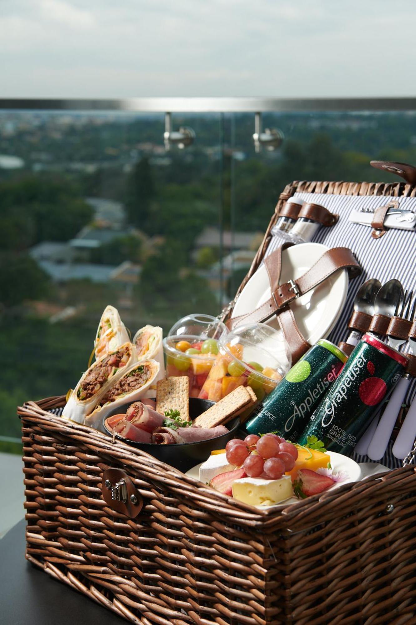 Capitol On The Park Hotel 4*