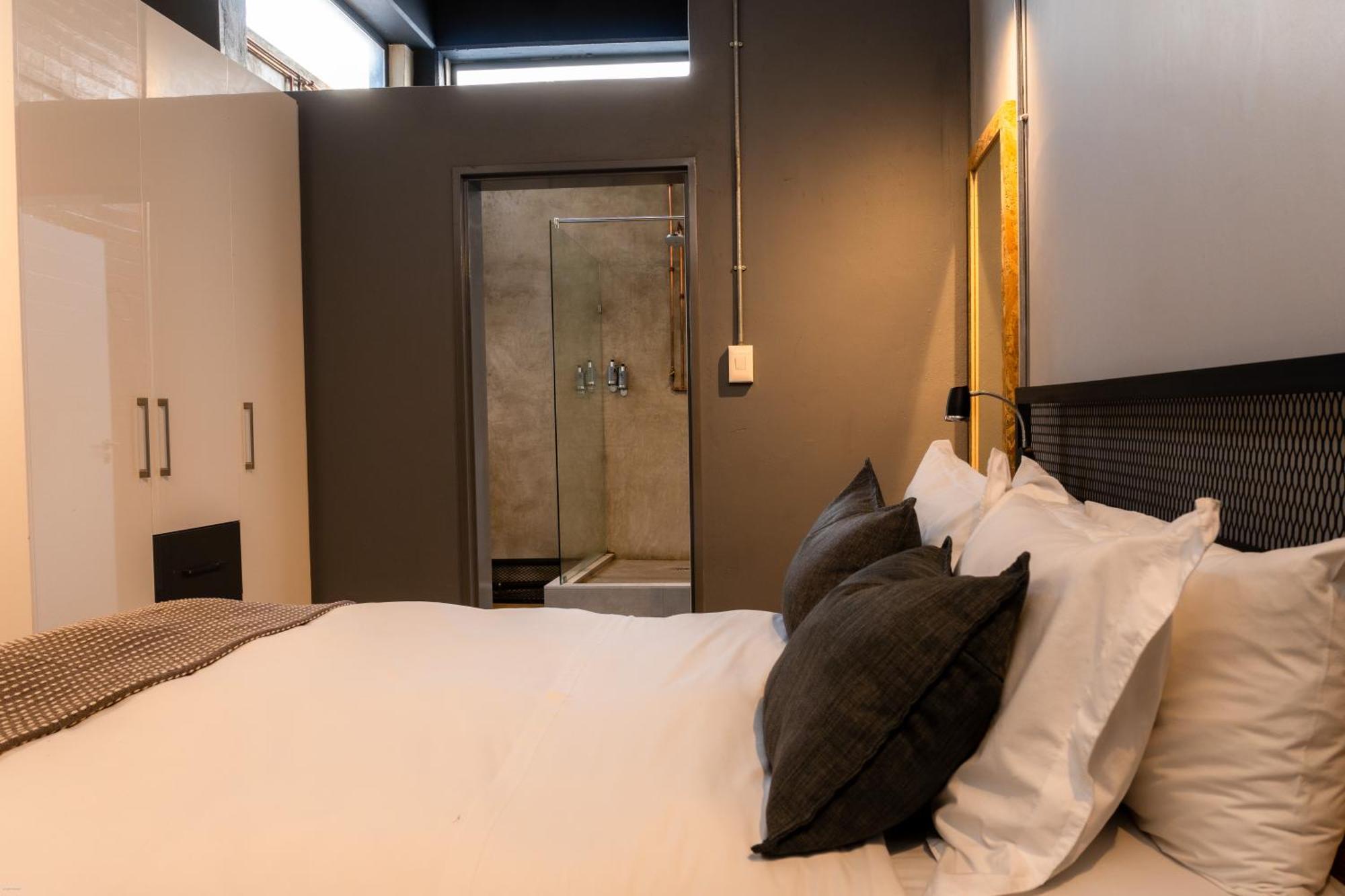 Lilian Lofts & Apartment *