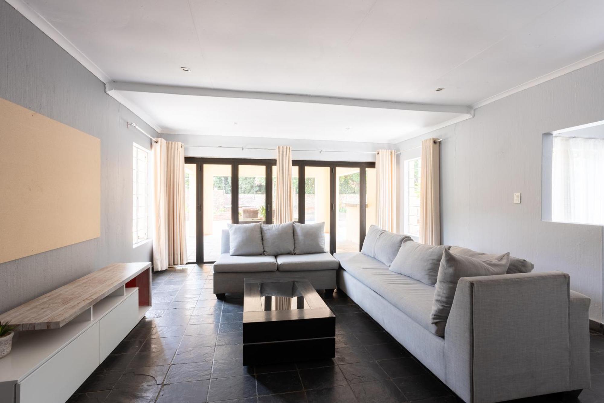 Sahara Guest house Johannesburg