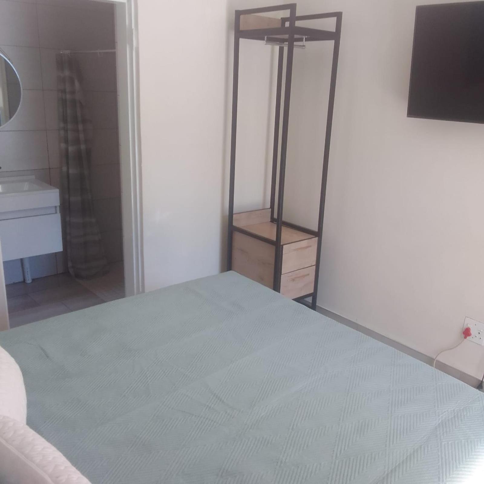 Dulcomb Guest house