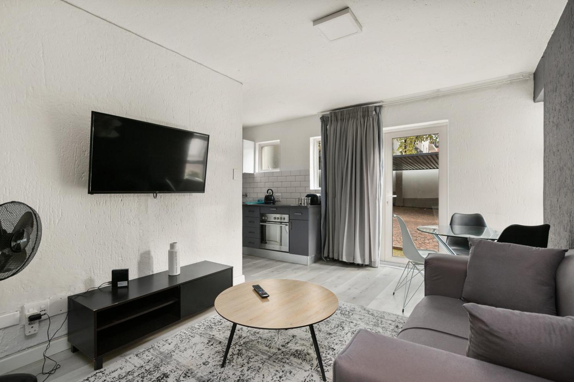 Apartment Marley On Katherine Johannesburg